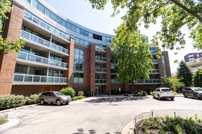 Building Photo - 1228 Emerson St