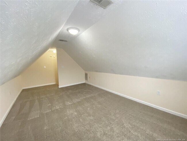 Building Photo - 178 Colonial Hills Dr