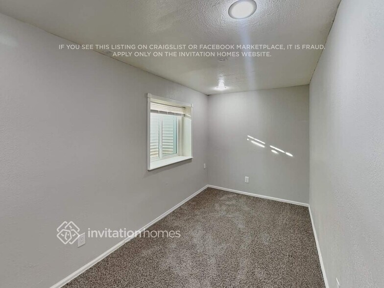 Building Photo - 11001 Benton St