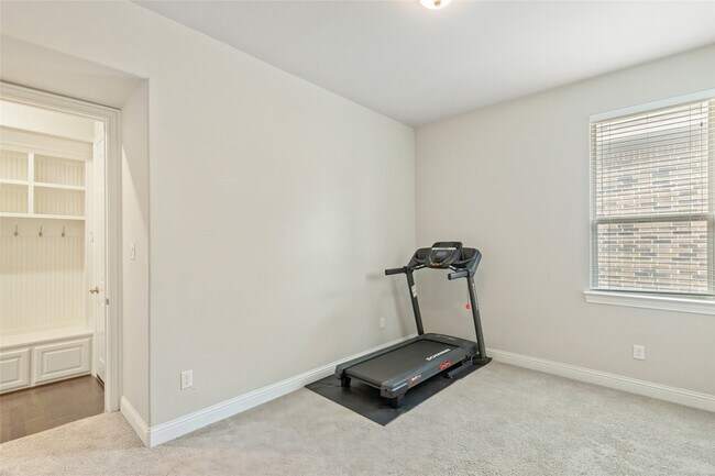 Building Photo - 3432 Belterra Dr