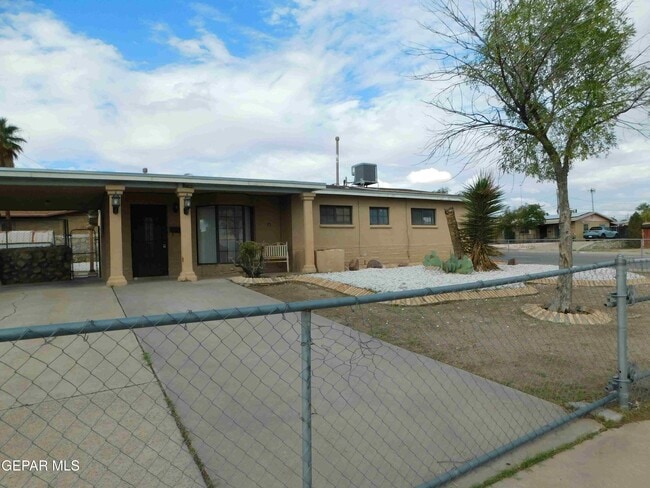 Building Photo - 7423 Mojave Dr