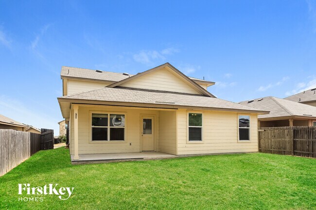 Building Photo - 7019 Phoebe View