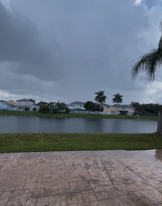 Building Photo - 16620 SW 101st Terrace