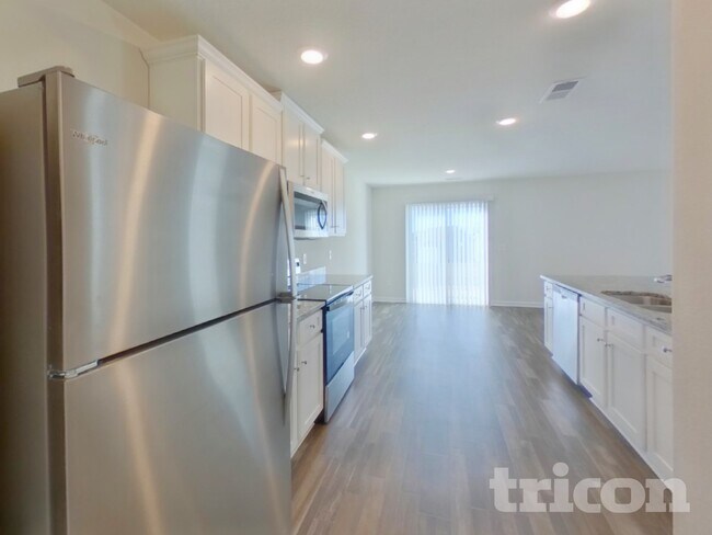 Building Photo - 4008 Reinfield Dr