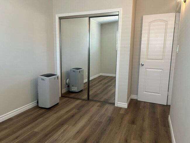 Building Photo - 15327 Pimenta Ave