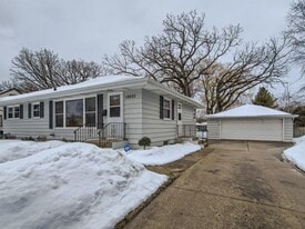Building Photo - 12625 Monterey Ave S