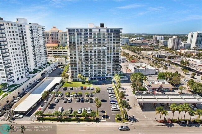Building Photo - 3031 N Ocean Blvd