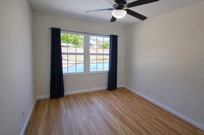 Building Photo - Beautiful 4 bed 3 bathroom