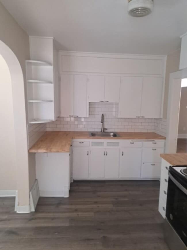 Building Photo - Dishman Hills 4-Bedroom, 1½-Bath Rancher – West Valley School District