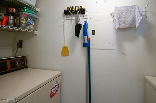 Building Photo - 29 High Point Cir E