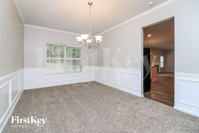 Building Photo - 420 Farmwood Way