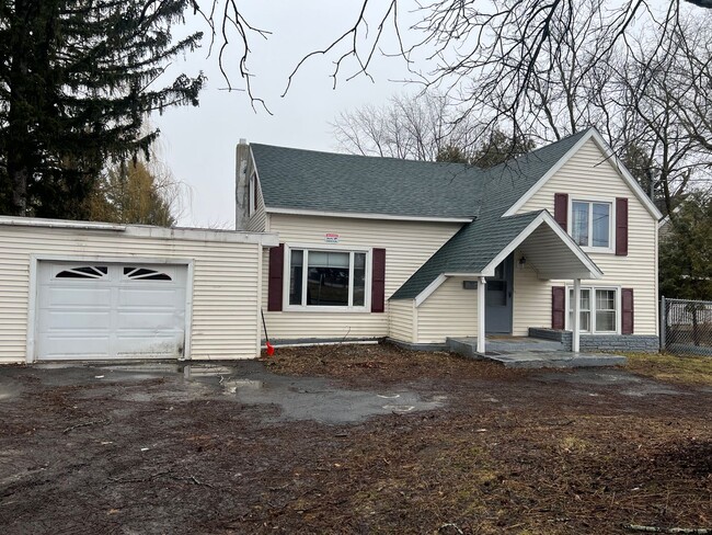 Building Photo - 69 Leroy Street