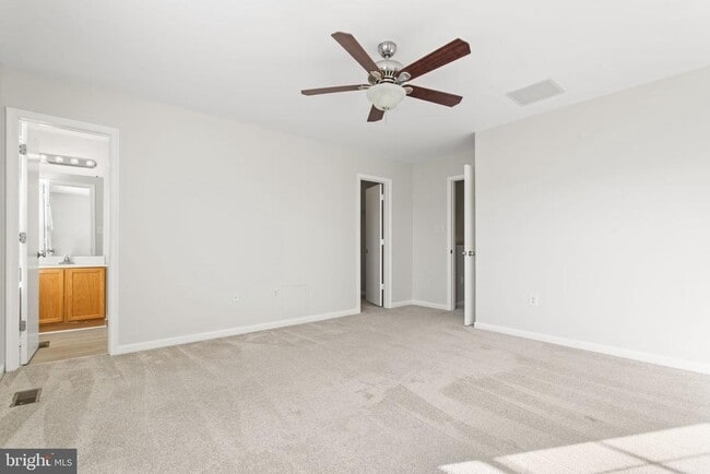 Building Photo - 5089 Stapleton Terrace