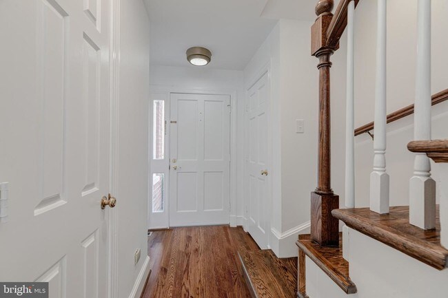 Building Photo - 3954 Georgetown Ct NW