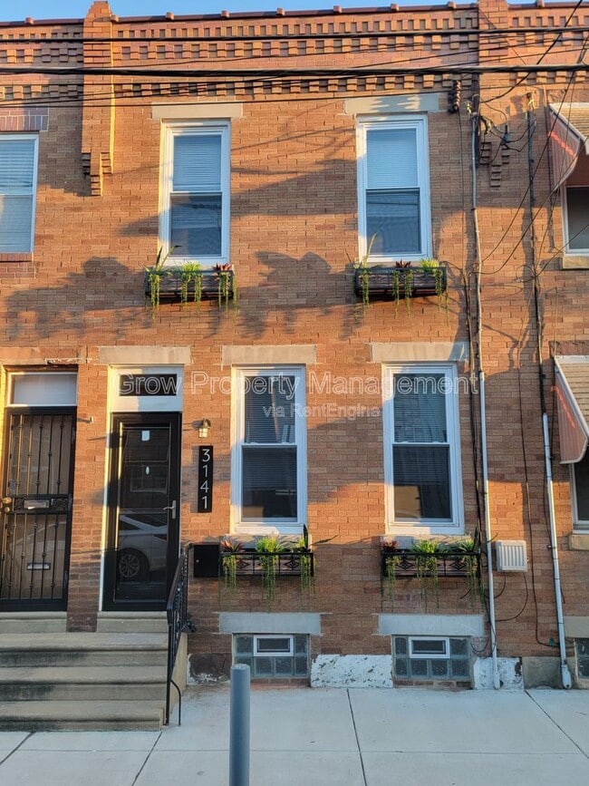 Building Photo - 3141 Agate St
