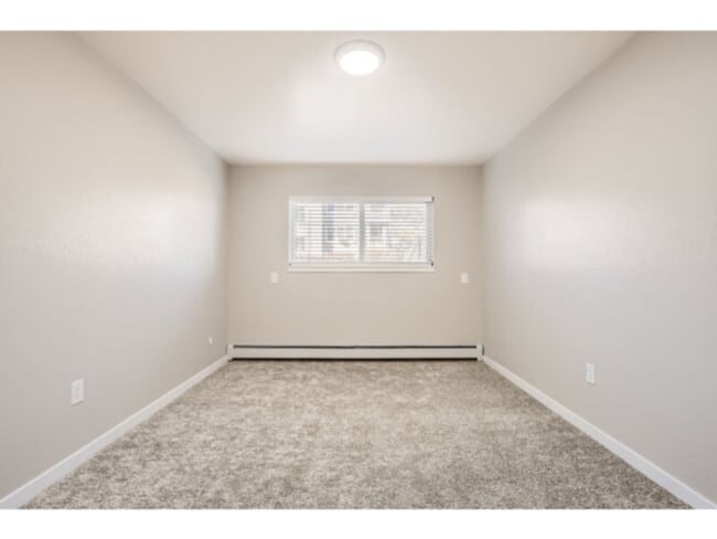 Building Photo - 1909 S Depew St