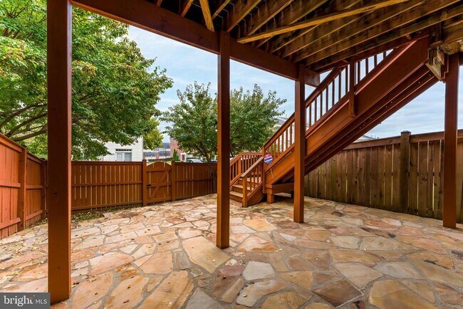 Building Photo - 16329 Flotsam Ln