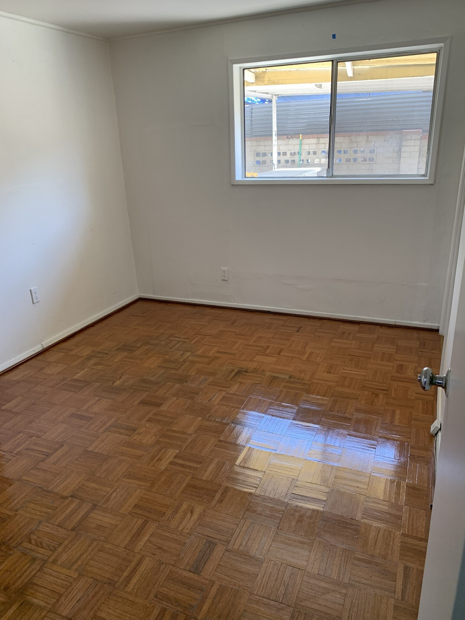 Building Photo - 3847 Brunswick Ave