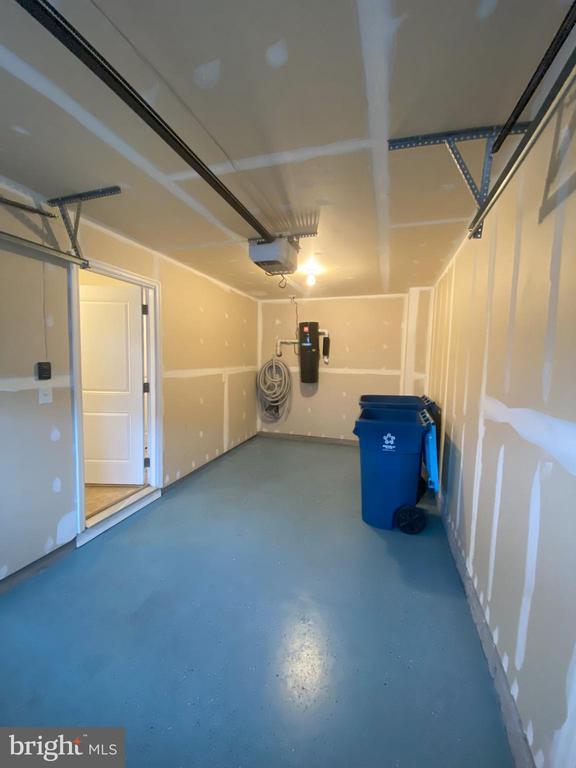 Building Photo - 118 Fritillary Ct