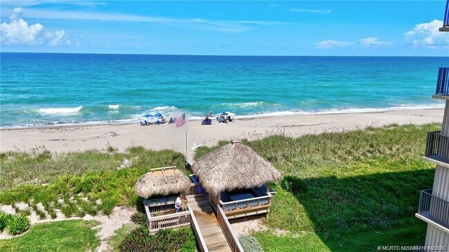 Building Photo - 10200 S Ocean Dr