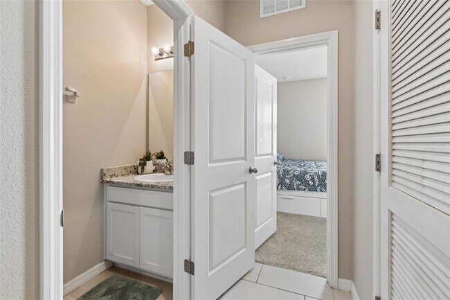 Building Photo - 2959 Storybrook Preserve Dr