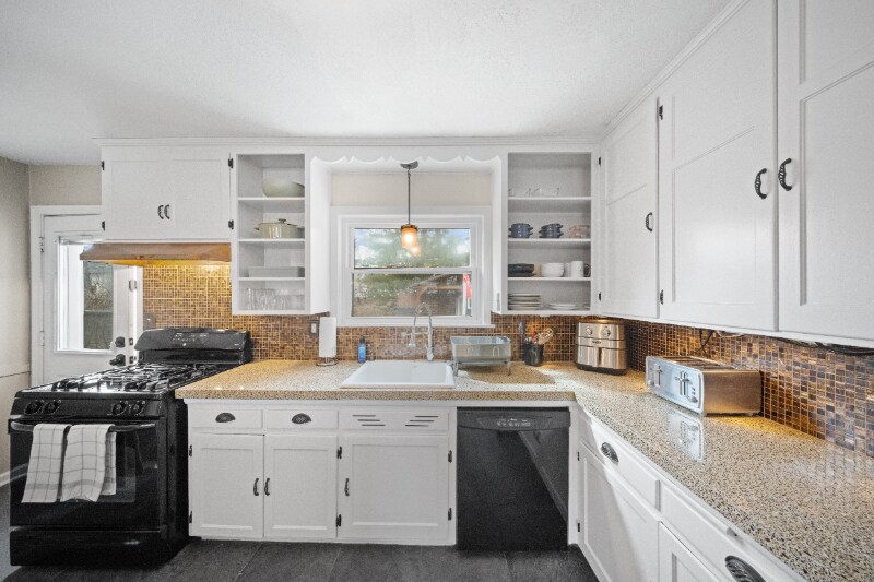 Building Photo - 8106 Jarboe St