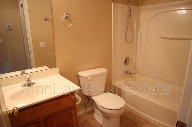 Building Photo - 6917 W St Charles Ave