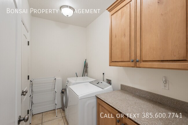 Building Photo - 209 N 1200 W