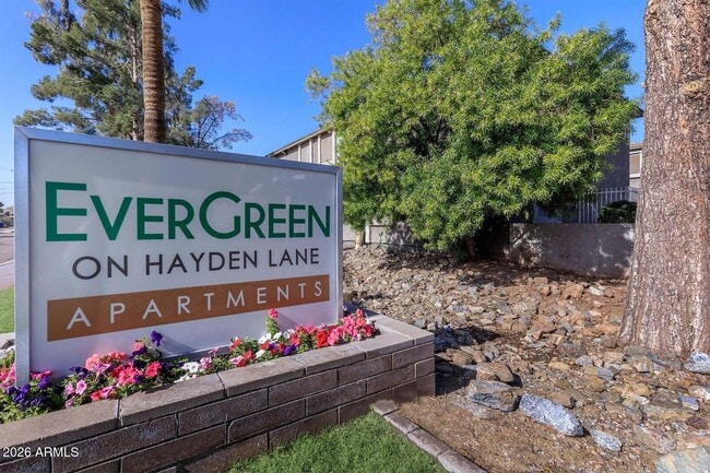 Building Photo - 1920 E Hayden Ln