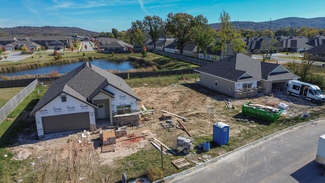 Building Photo - Gorgeous New Home Coming Soon!