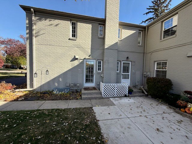 Building Photo - 1702 Graefield Rd