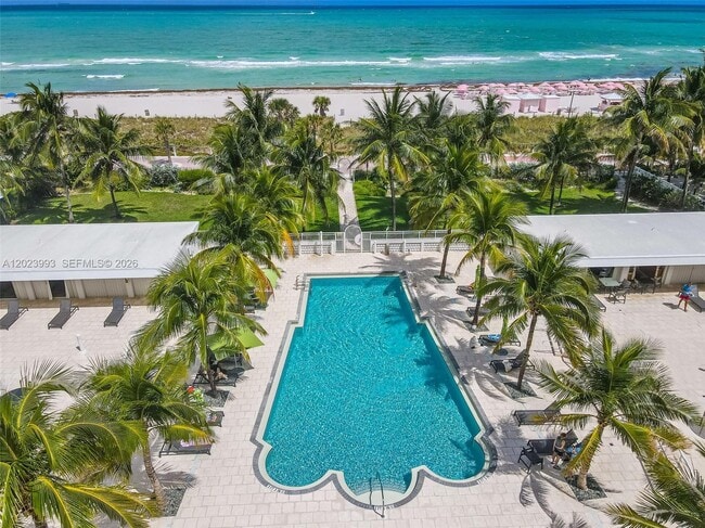 Building Photo - 4925 Collins Ave