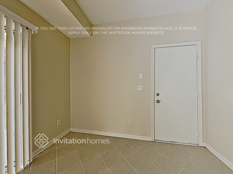 Building Photo - 8670 Brook Glen Ln