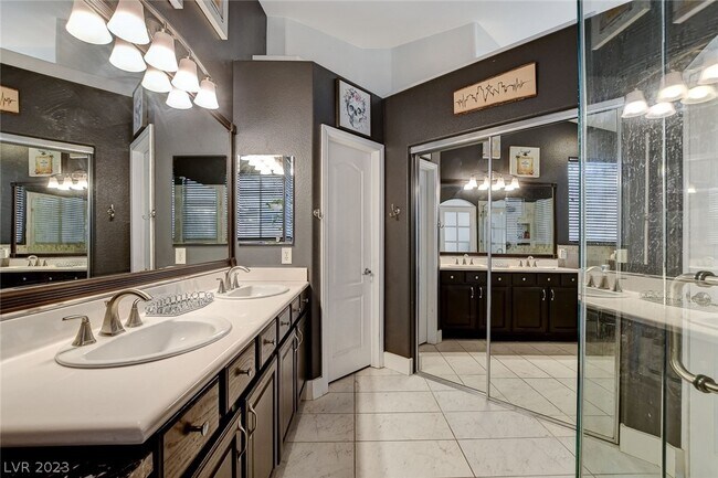 Building Photo - 5783 Tuscan Hill Ct