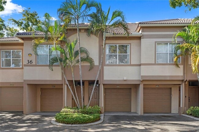 Primary Photo - 604 Arbor Lake Ln