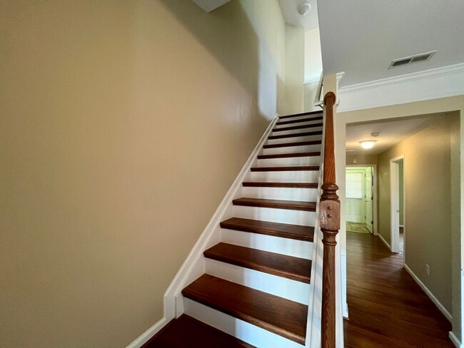 Building Photo - 413 Ruby Walk Dr