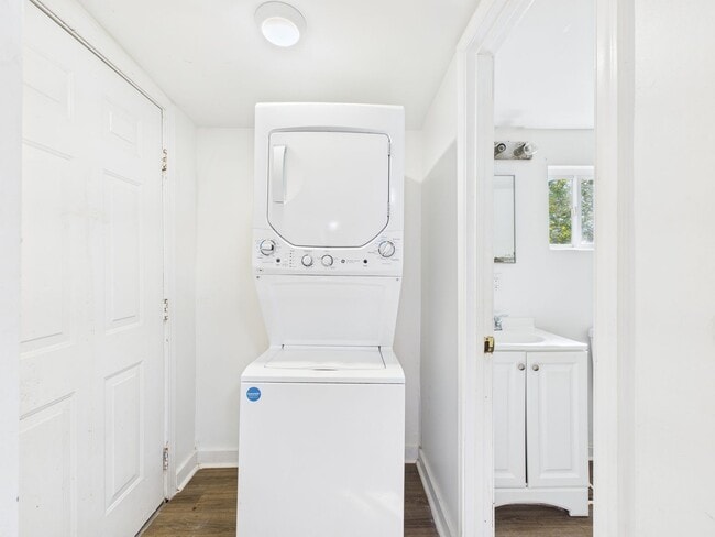 Building Photo - 1206 Rome St