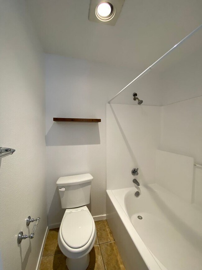 Building Photo - The Palms Condo