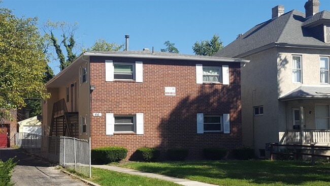 Building Photo - 66 E Norwich Ave