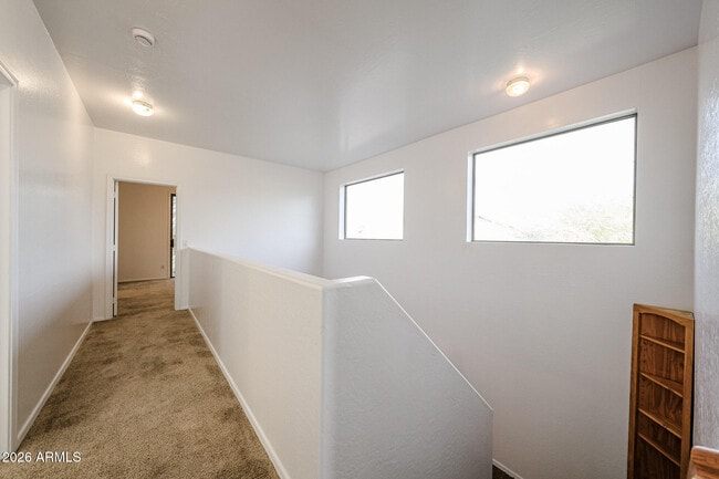 Building Photo - 16828 S Aqua Ct