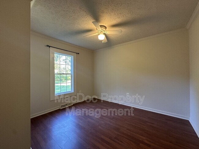 Building Photo - 12235 Pinyon Ln