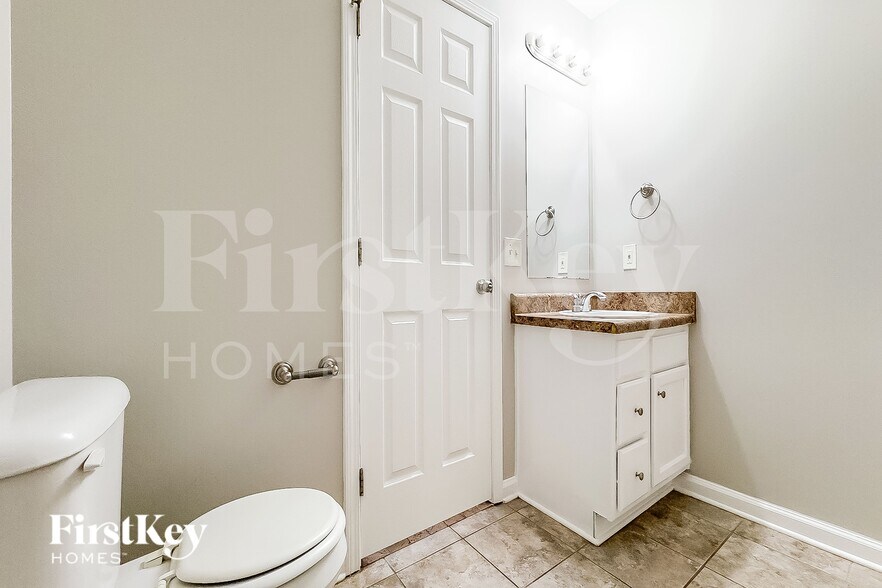 Building Photo - 225 Indian Springs Dr