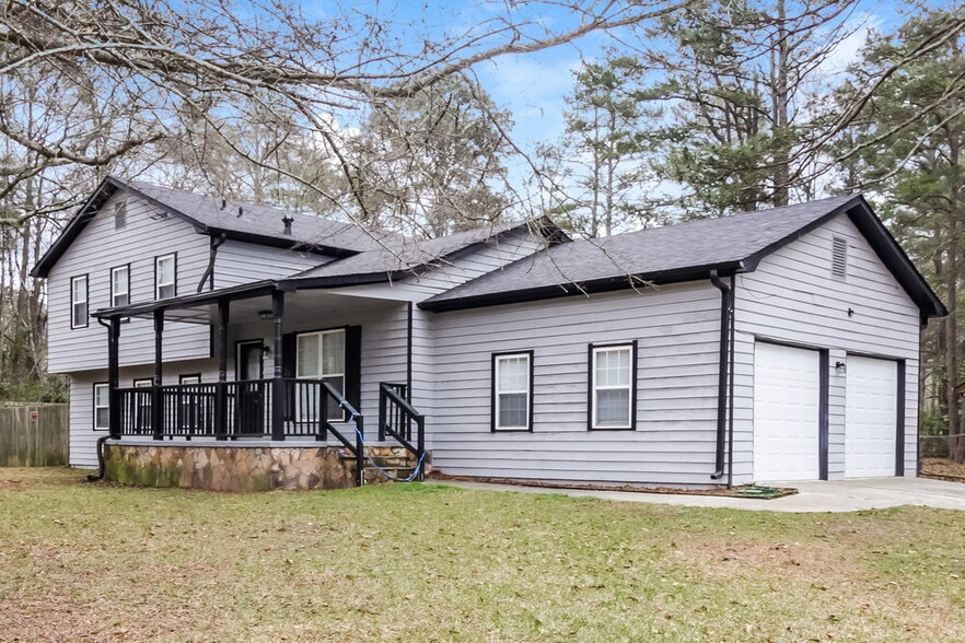 Building Photo - 6492 Meadowlark Dr