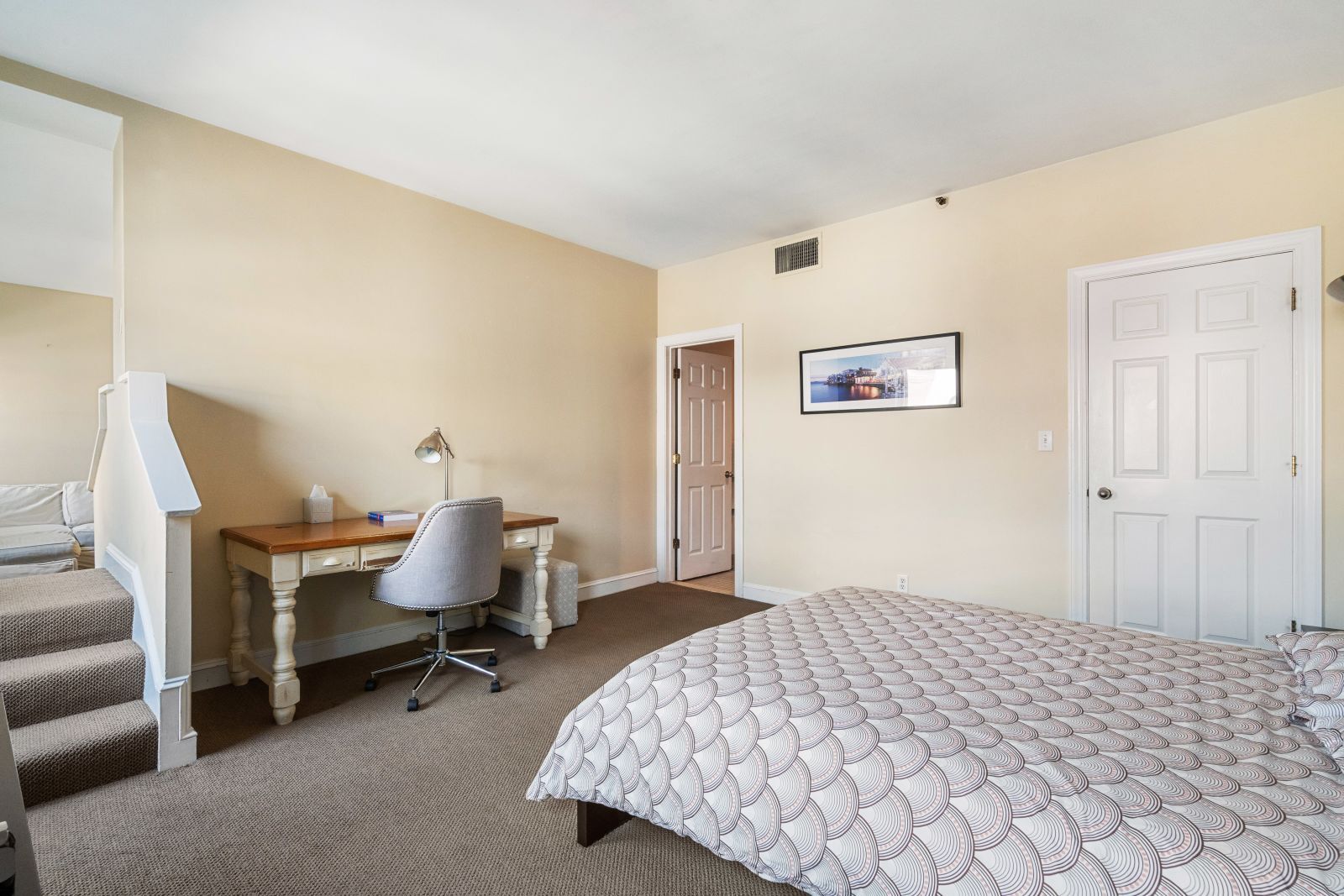 Building Photo - 416 Commonwealth Ave