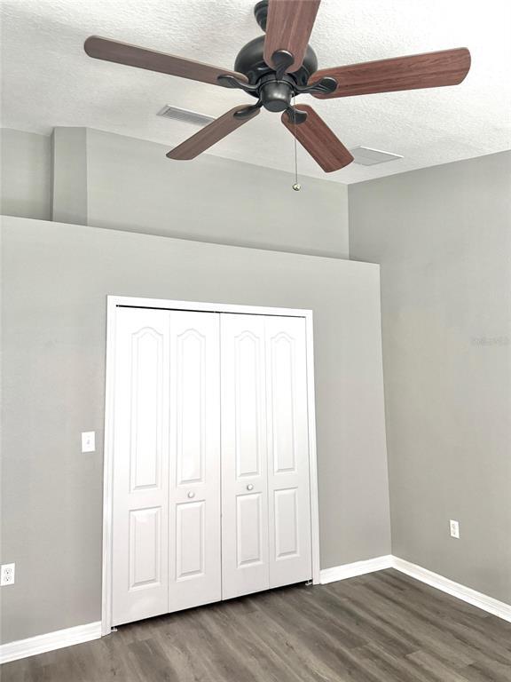 Building Photo - 8427 Blue Rock Dr