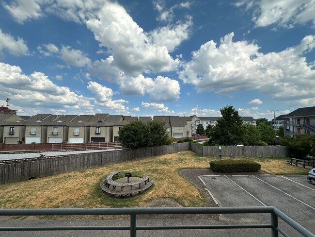 Building Photo - 624 Denmark Dr