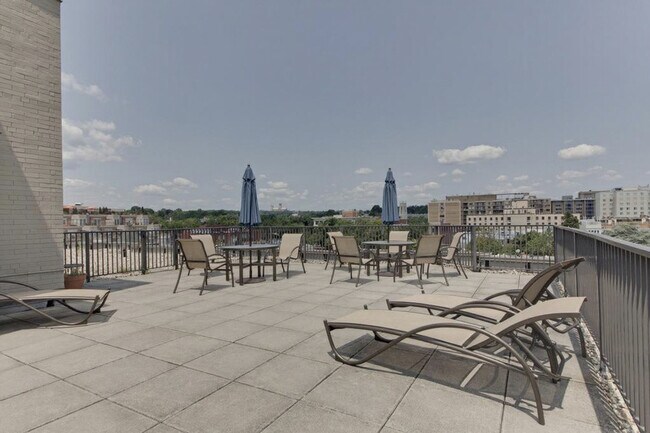 Building Photo - 2139 N Street Northwest-GO ID378P