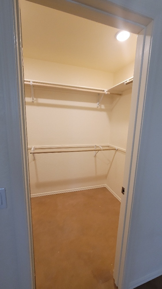 Building Photo - 1490 Tonto Dr