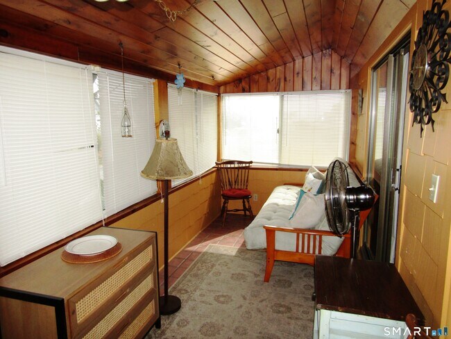 Building Photo - 53 Sea Spray Rd