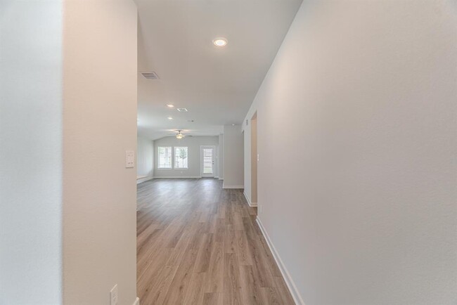 Building Photo - 1438 Waggoner Rnch Trl